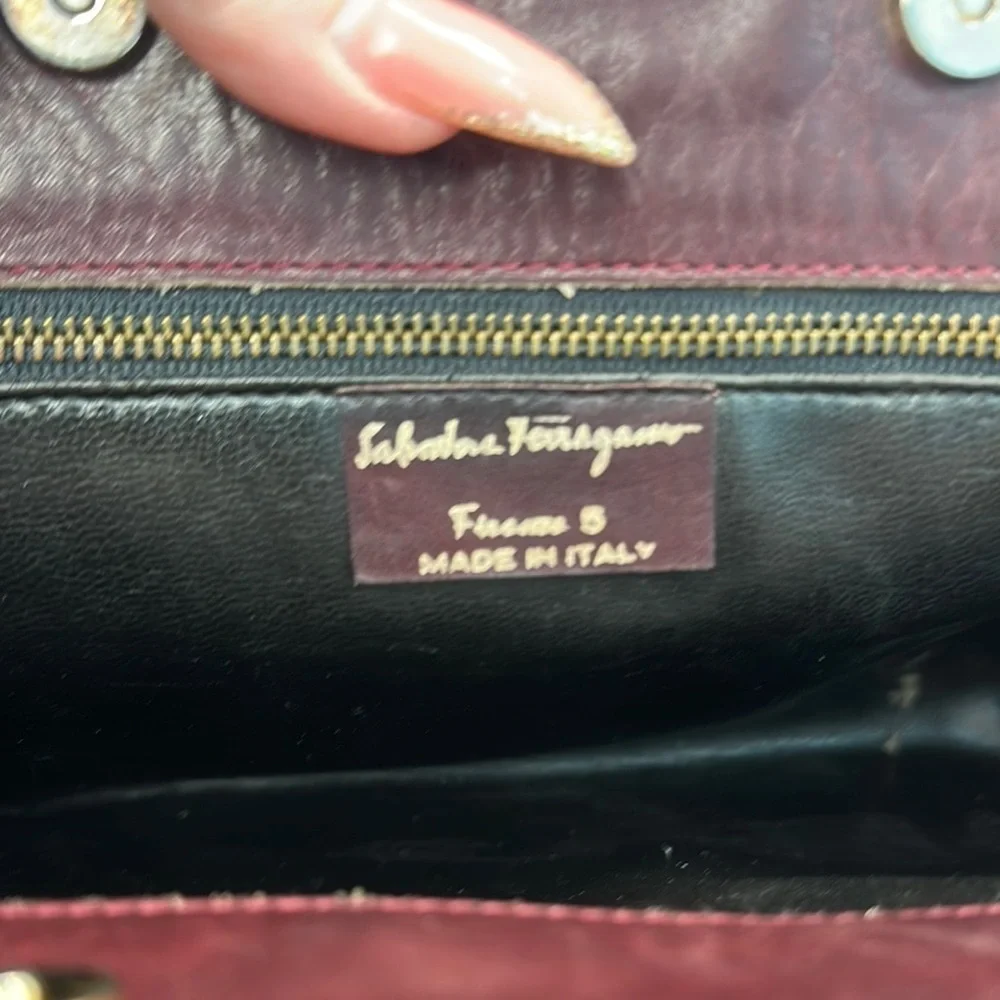 Salvatore Ferragamo Burgundy leather Shoulder Bag